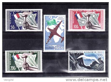 TIMBRES TOGO  POSTE AERIENNE N° 29 A 33  NEUF X  COTE / 26,50 € - Other & Unclassified