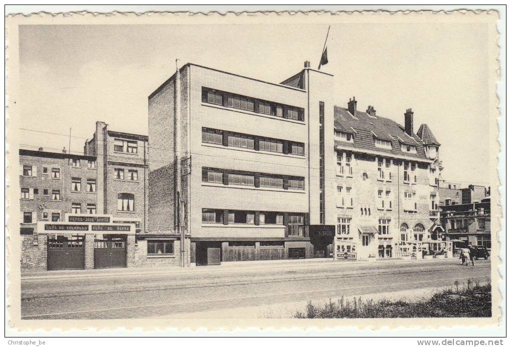 Nieuwpoort Nieuport Bains, L'Age Heureux En Cité Ardente (pk6838) - Nieuwpoort