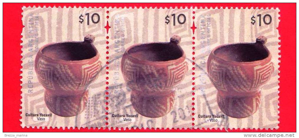 ARGENTINA - Usato - 2008 - Ceramica Cultura Yocavil - Vaso - $ 10 (x 3) - Used Stamps