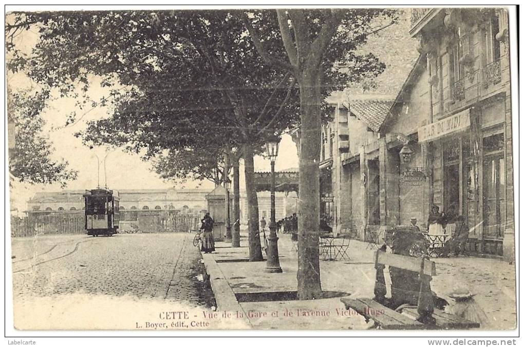 HERAULT 34.SETE CETTE VUE DE LA GARE ET AVENUE  VICTOR HUGO BAR DU MIDI - Sete (Cette)