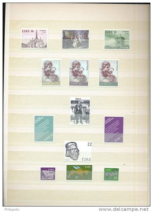EIRE collection de timbres neufs cotée 570 E en 2002  MINT stamps 97% are never hinged