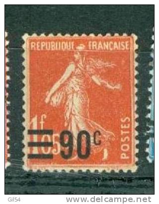 LOT SeRIE ENTRE YVERT N°217 et 228, 11 timbres oblitérés et 5 neufs avec trace charnière - az4301