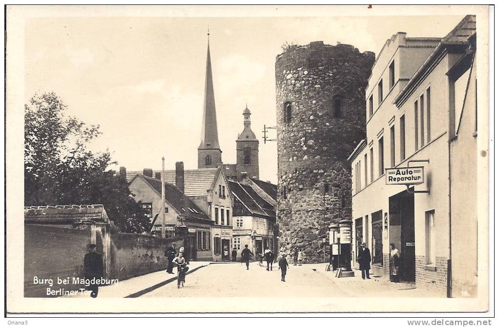 -- BURG BEI MAGDEBURG-- BERLINER TOR -- CARTE PHOTO -- - Burg