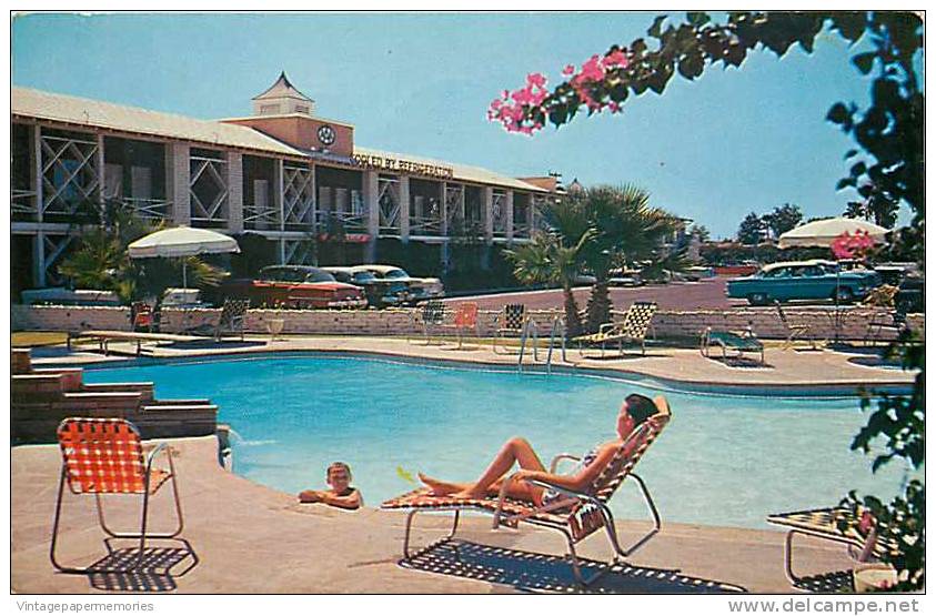 206753-Arizona, Phoenix, Hotel Desert Hills, Swimming Pool, 1950s Cars - Phoenix