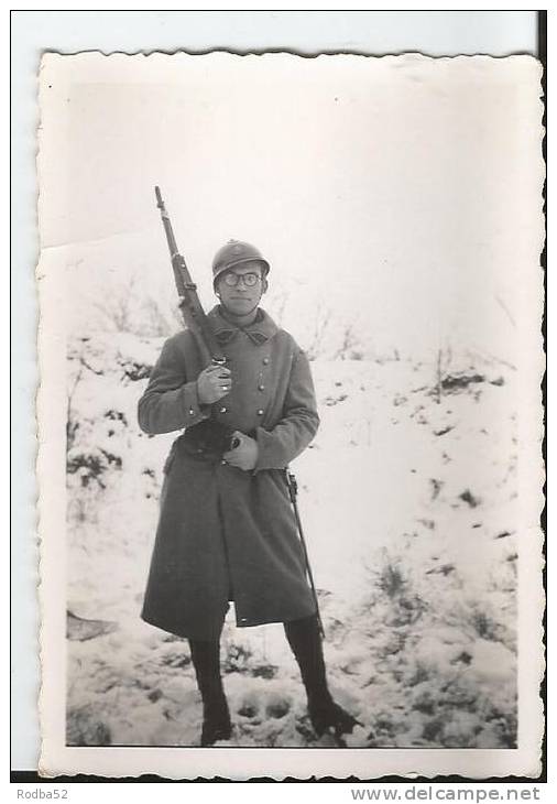 Photo D'un Soldat Armé D'un Fusil - Oorlog, Militair