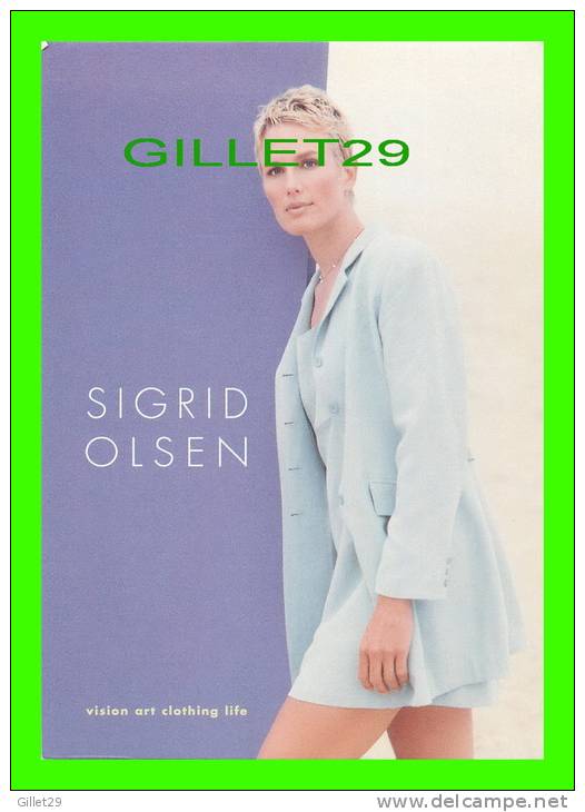 FAMOUS PEOPLE - SIGRID OLSEN - From Fashion To Art - MAX RACKS - - Femmes Célèbres