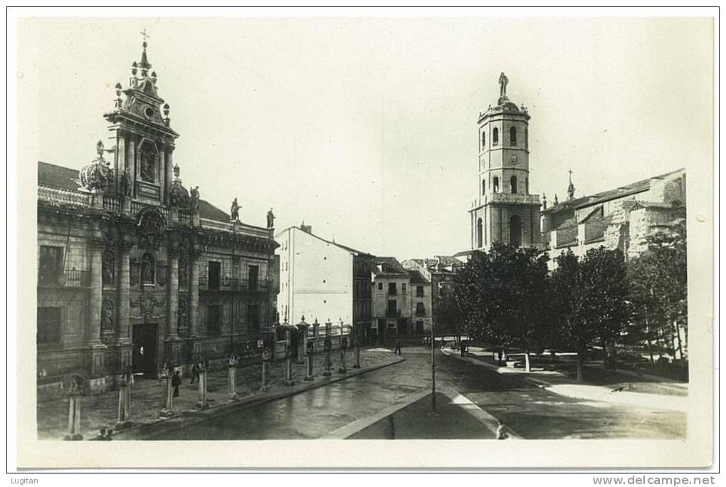 VALLADOLID - PIAZZA DELLA UNIVERSITA' - VEDUTA - Valladolid