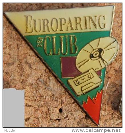 EUROPARING DER CLUB - BOBINE - K7 - FILM      - (ROUGE) - Cinema