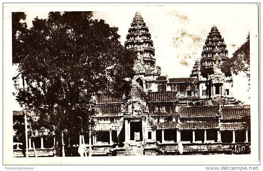 Notre France Lointaine - Cambodge - Angkor-Vath - Le Massif Central Porte Sud - Cambodge