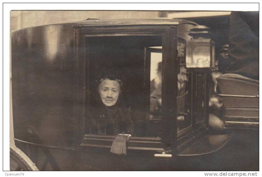 Carte Photo Souvenir Du Centenaire De La Comtesse De La Touche Photographie Desrues Fougères Ile Et Vilaine Bretagne - Femmes Célèbres