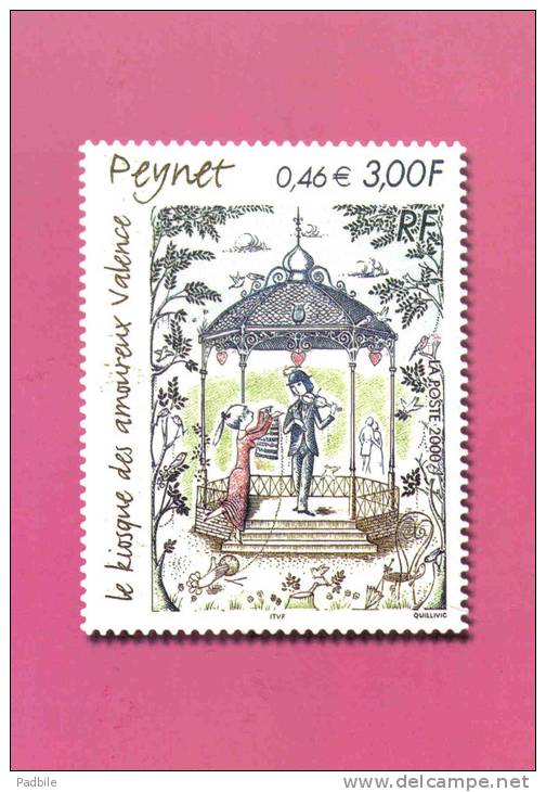 Carte Postale Les Amoureux De Peynet Kiosque De Valence Timbre De L'année 2000 Trés Beau Plan - Peynet