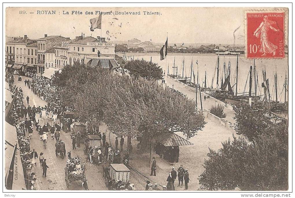 Dépt 17 ROYAN-LES-BAINS - La Fête Des Fleurs (Boulevard Thiers) - Royan