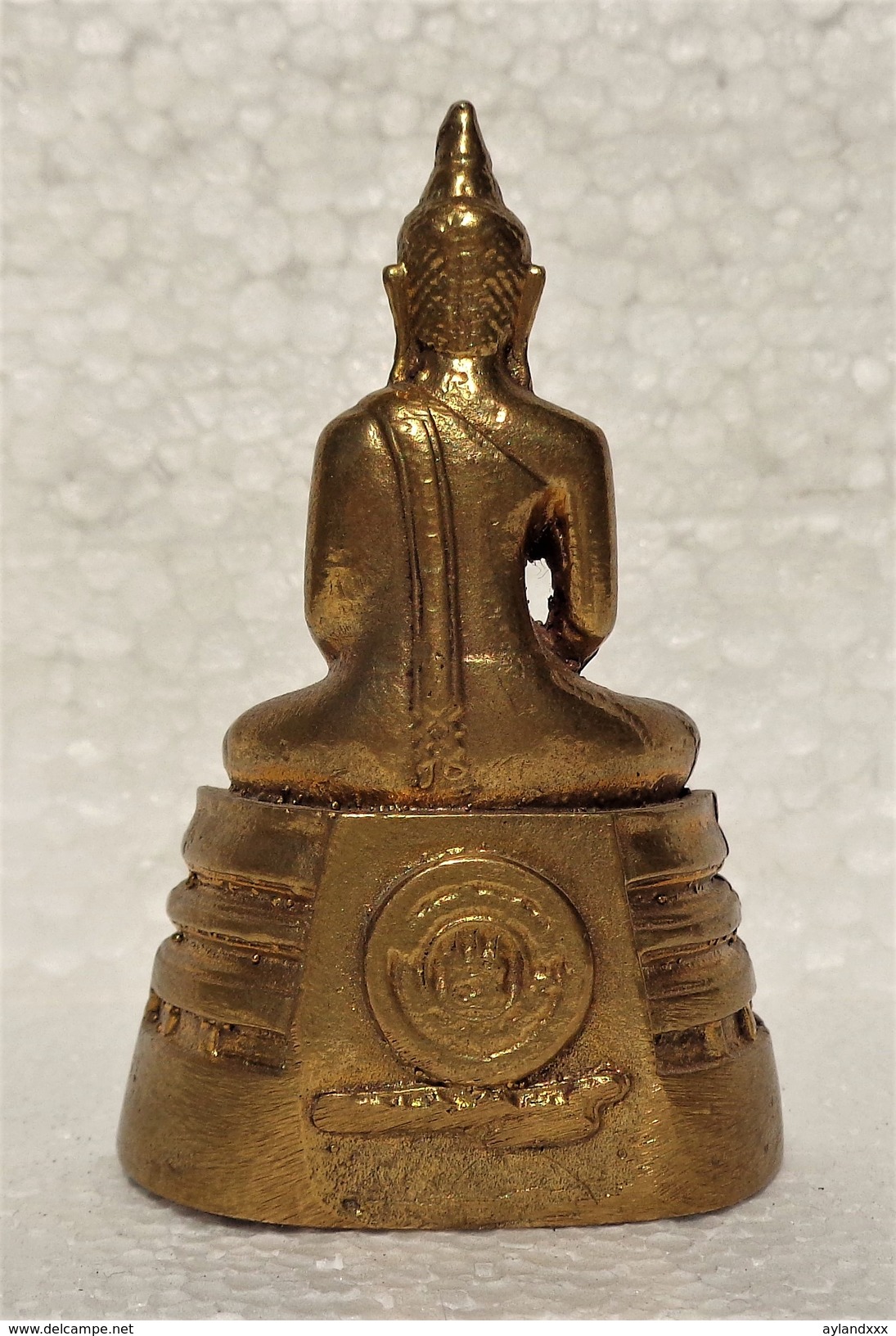 THAILAND: Fine Thai Gilt Small Bronze Buddha Figurine - Arte Asiatica