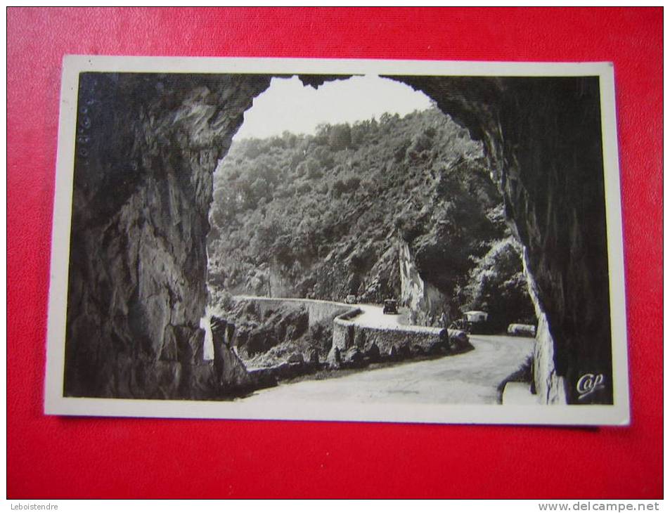 CPSM PHOTO  63  CHOUVIGNY  LE TUNNEL    NON VOYAGEE  CACHET VIADUC DES FADES  P D D HOTEL DU VIADUC - Autres & Non Classés