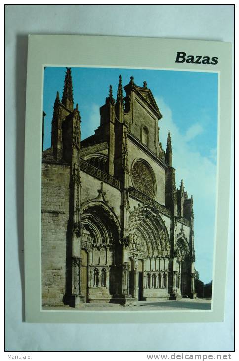 D 33 - Bazas - Façade De La Cathédrale - Bazas