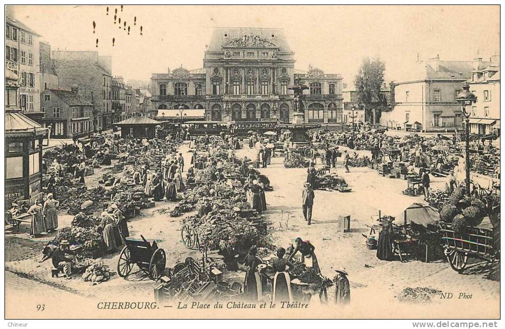 CHERBOURG LA PLACE DU CHATEAU ET LE THEATRE - Cherbourg