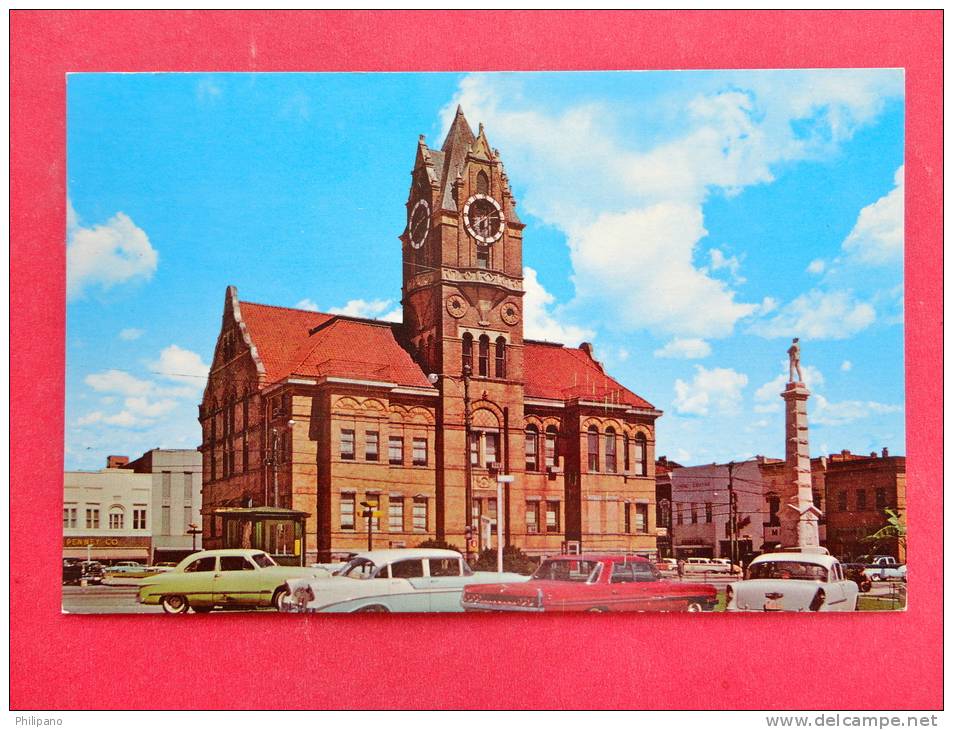 - South Carolina > Anderson  Court House Confederate Monument-- Classic Autos==== = Ref 801 - Anderson