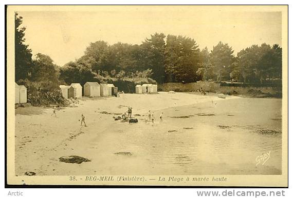 BEIG MEIL La Plage à Marée Haute - Beg Meil