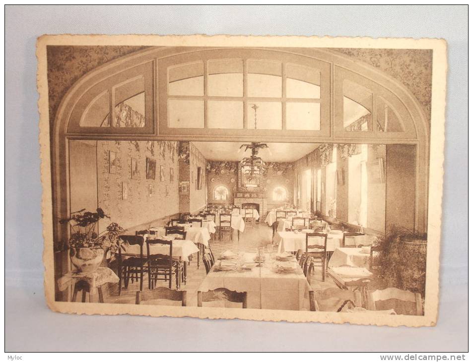 Erezée. Les Salles à Manger De L'Hôtel De Belle-Vue - Erezée