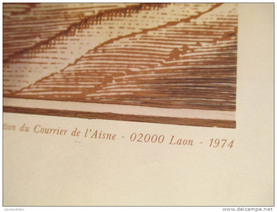 Laon/ Gravure De Mathieu Mérian ( XVII éme)/Bibliothéque Municipale De Laon/Courrier De L'Aisne 1974 AFF6 - Affiches