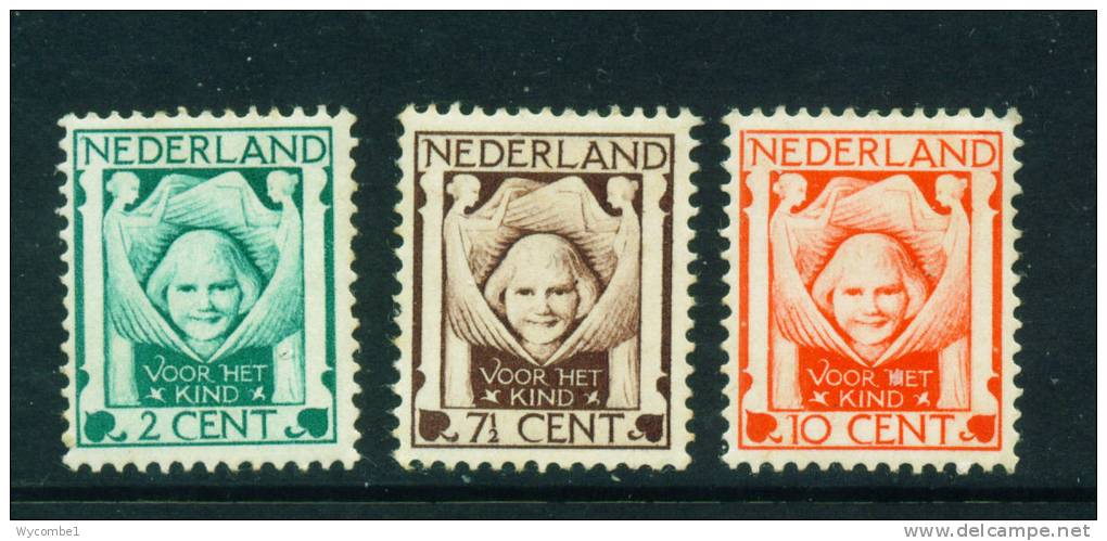 NETHERLANDS  -  1924  Child Welfare  Mounted Mint - Ongebruikt