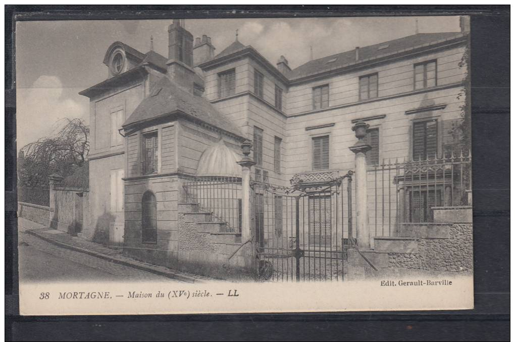 FRANCE 61.CPA.(ORNE). MORTAGNE MAISON DU XVeme.SIECLE  . NON CIRCULÉE - Mortagne Au Perche