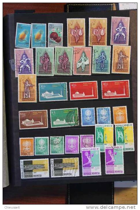 AC129 - Indonésie - lot + 990 timbres