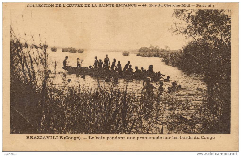 ( CPA AFRIQUE )  CONGO  /  BRAZZAVILLE  /  Le Bain Pendant Une Promenade Sur Les Bords Du Congo  - - Brazzaville