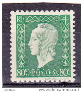 FRANCE   Y.T. N° 688 NEUF** - 1944-45 Marianne Of Dulac