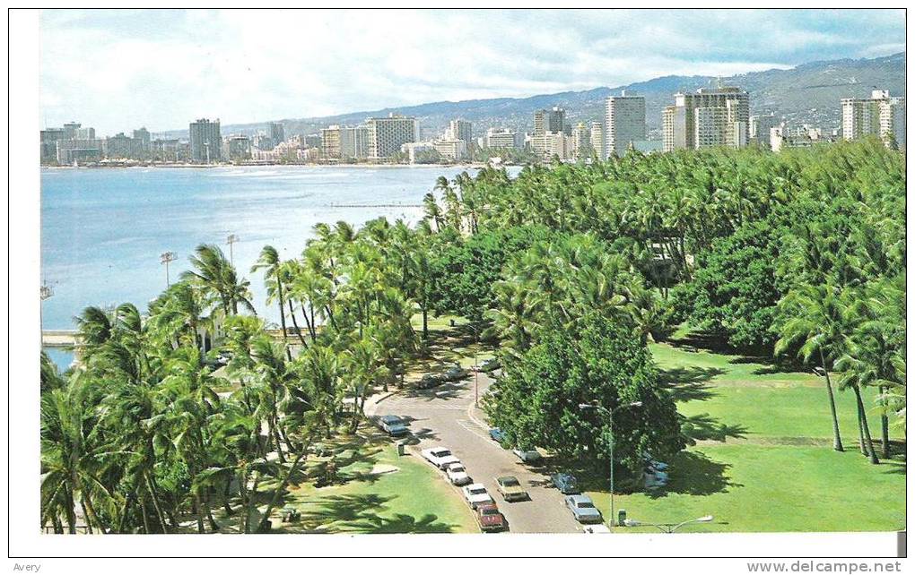 Kapiolani Park And Waikiki As Seen From Diamond Head, Hawaii - Honolulu