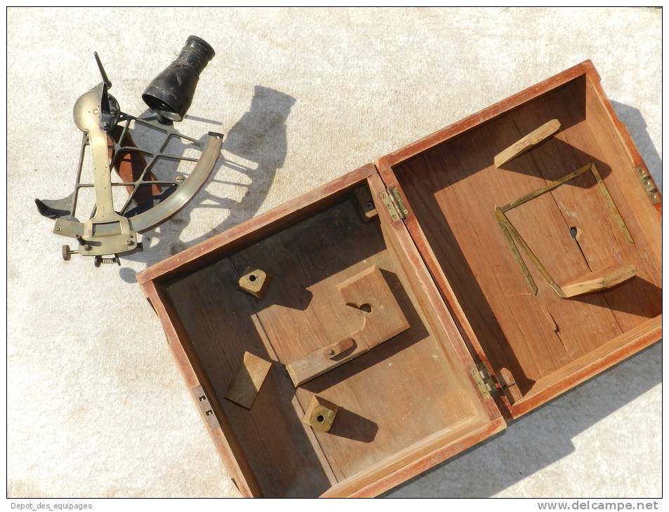 BEL ANCIEN SEXTANT HUGHES & SON daté JANVIER 1942 - ROYAL NAVY WW2