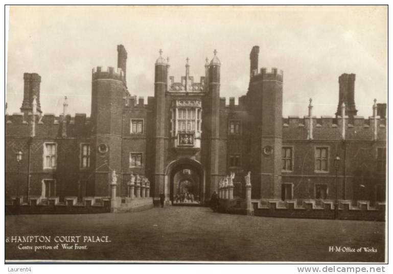 (108) Very Old Postcard - Carte Ancienne - UK - Hampton Court Palace - Middlesex