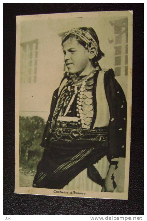 COSTUME    ALBANIA  ALBANIE  POSTCARD UNUSED  FORMATO PICCOLO - Costumi