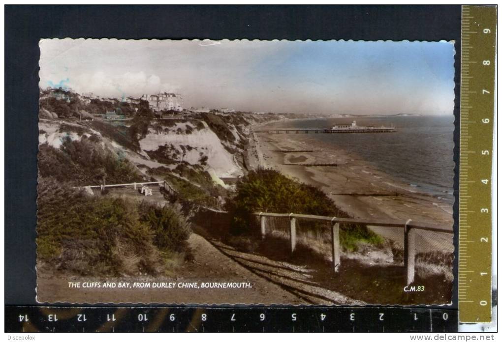 D2506 Bournemouth, The Cliffs And Bay From Durley Chine - V. 1960 - Ed. Thunder & Clayden, C.M. 83 - Bournemouth (hasta 1972)