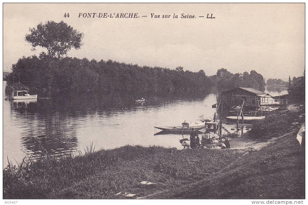 CPA - 27 - PONT DE L'ARCHE - Vue Sur La Seine - 44 - Pont-de-l'Arche