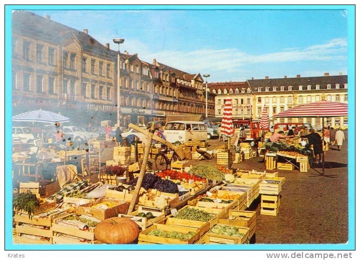 Postcard - Furth, Market       (V 16204) - Furth
