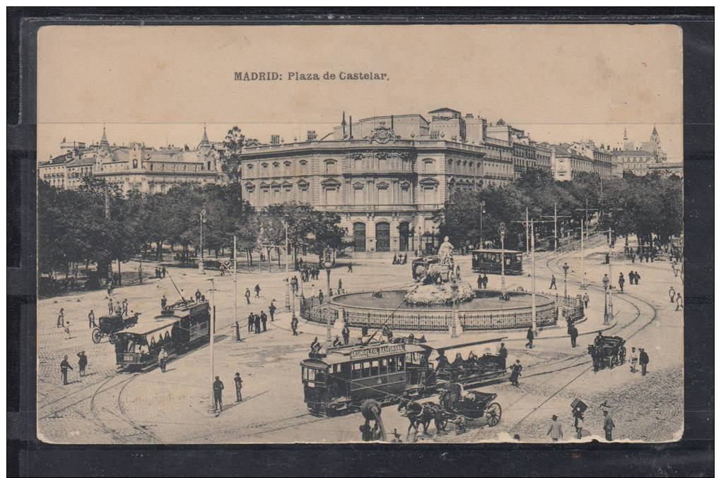 MADRID.PLAZA DE CASTELAR Y LA CIBELES.MUY ANIMADA,CARROS,TRANVIAS ETC. CIRCULADA  1909. CON SELLO. M228 - Madrid