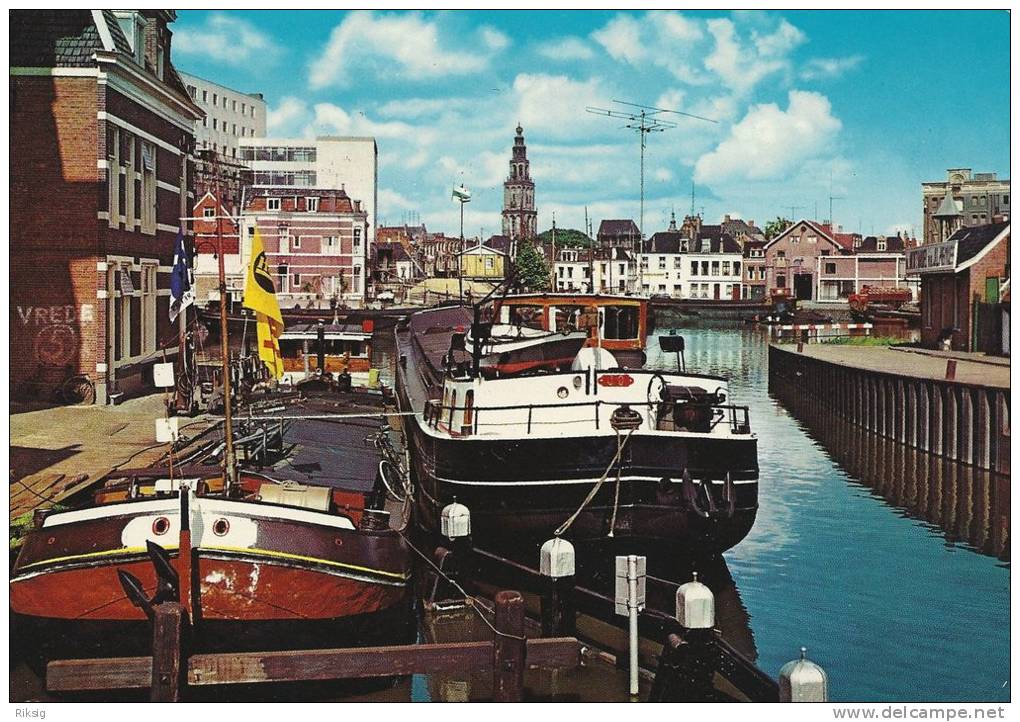 Groningen Winschotendiep Oosterhaven  A-725 - Groningen