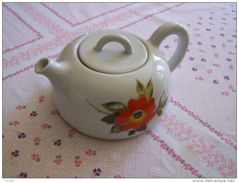 GRANDE THEIERE Ou POT A EAU Forme BOUILLOIRE En PORCELAINE épaisse +1kg  De FRANCE à Grosse Fleur - Teapots