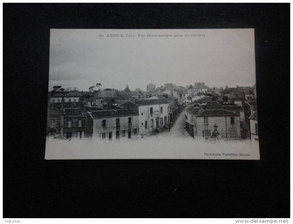 Legé:Vue Panoramique  Prise Du Clocher . Le Bourg. La Boulangerie. - Legé