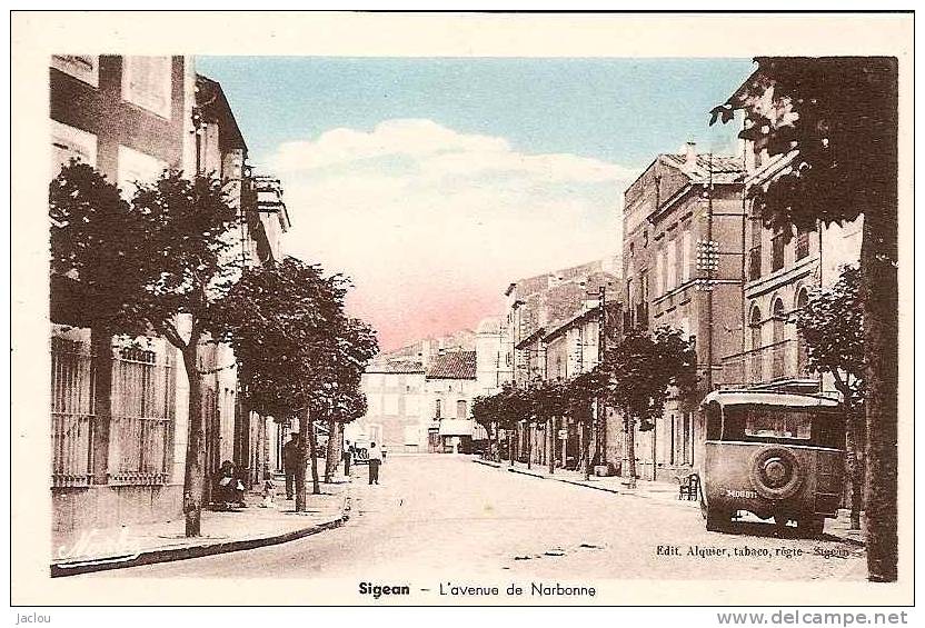 SIGEAN AVENUE DE NARBONNE ,AUTOCAR,PERSONNAGES,A VOIR !! ,COLORISEE  REF 31133 - Sigean