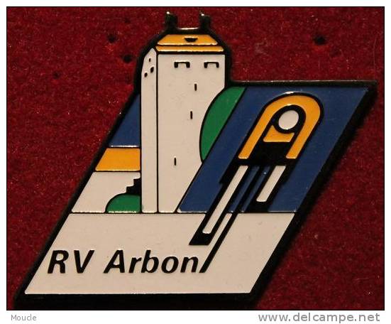 VELO CLUB ARBON RV   - SCHWEIZ - CYCLISME - CYCLISTE - SUISSE         (ROUGE) - Cyclisme