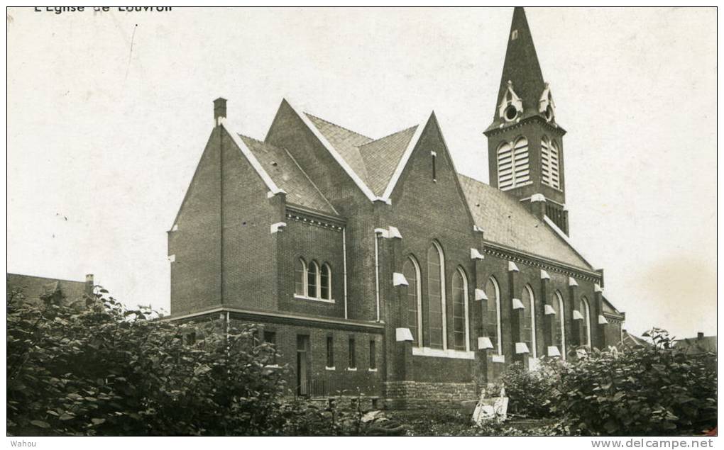 L' Eglise De LOUVROIL   (carte Photo,  Années 50 Je Pense) - Louvroil