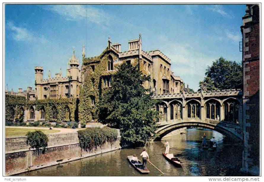 Royaume-Uni - Angleterre - Cambridge - 2 Cards - Bridge Of Sighs + New Court, St John College - Cambridge