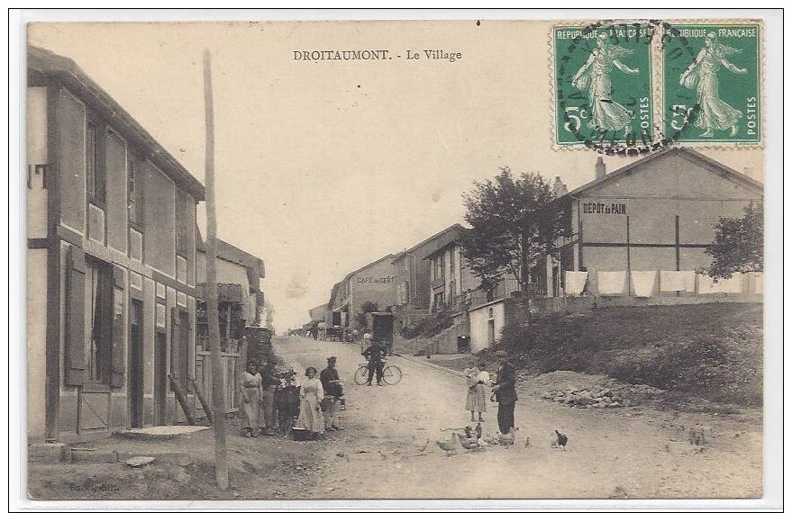 DROITAUMONT - Le Village - Depot De Pain - Cafe Du Centre - Jarny