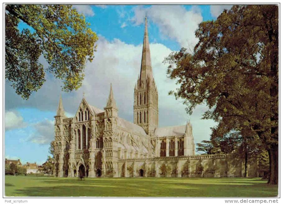 Royaume-Uni - Angleterre - Wildshire - Salisbury Cathedral - 3 Cards - Salisbury