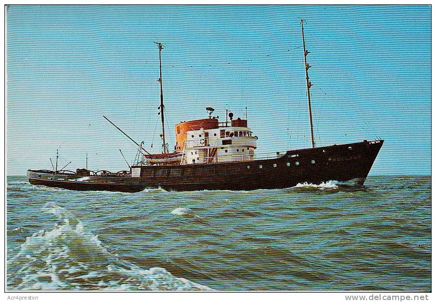 A0075 M Si B HOLLAND, Postcard (ship, Boat) - Tugboats