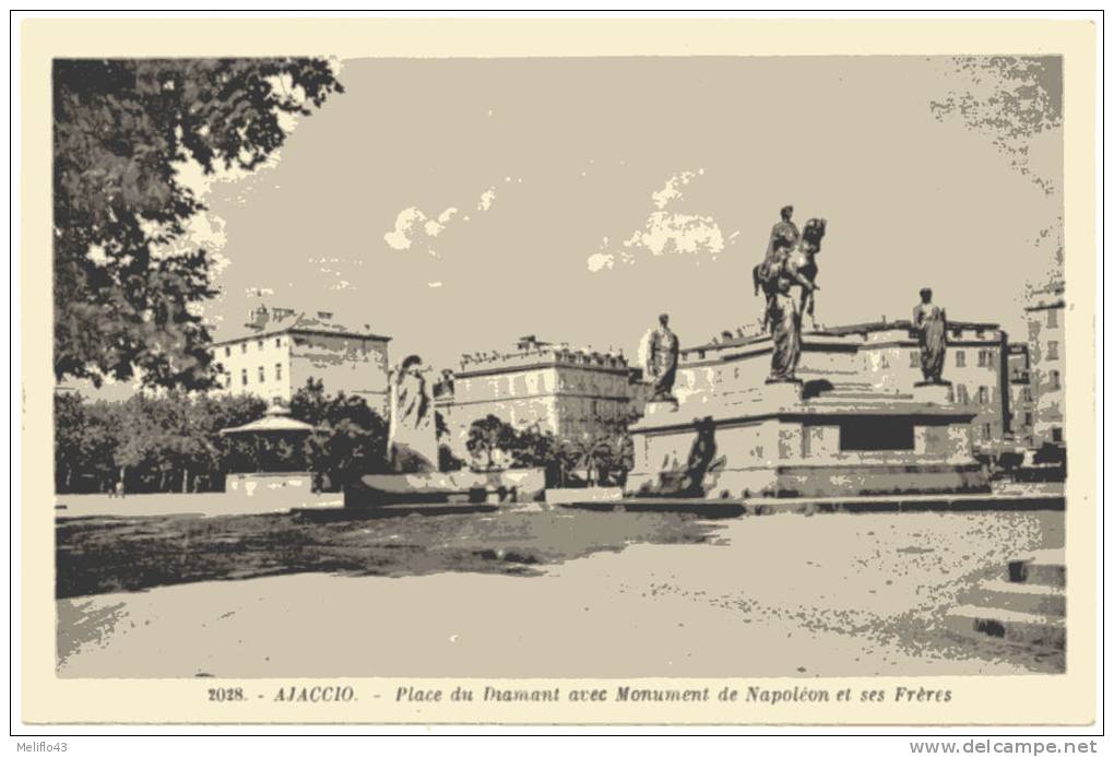 2A - CPA - Ajaccio - Place Du Diamant Avec Monument Napoléon Et Ses Frères - Ajaccio