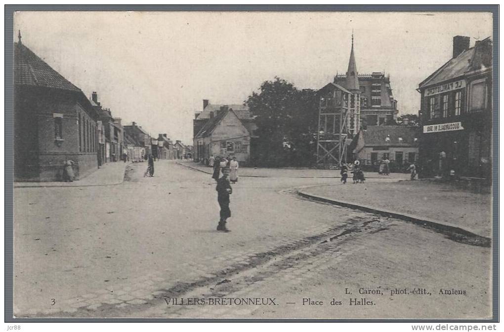 80 - Somme - Villers Bretonneux - Place Des Halles - Villers Bretonneux