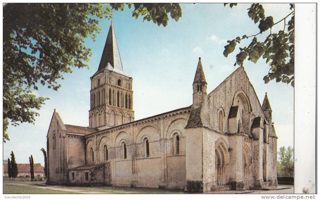 BR50173 Eglise St Pierre Aulnay De Saintonge  2 Scans - Aulnay